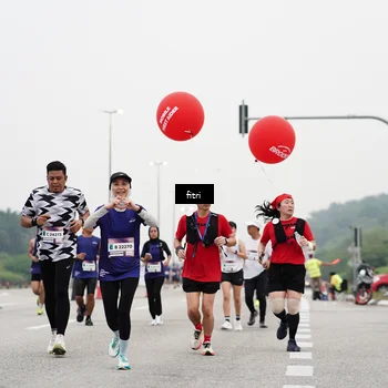 Runner Photo 7470266