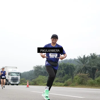 Runner Photo 7470287