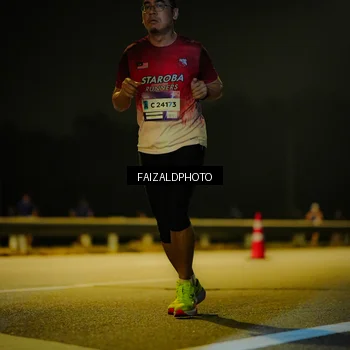 Runner Photo 7470299