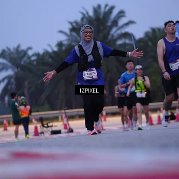 Runner Photo 7470310