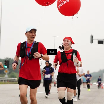 Runner Photo 7470320