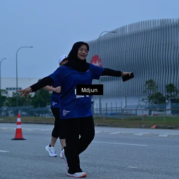 Runner Photo 7470324
