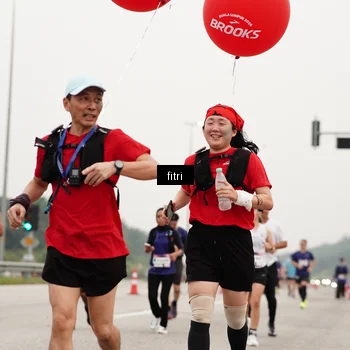 Runner Photo 7470326