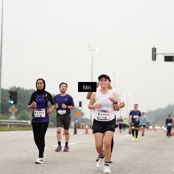 Runner Photo 7470337