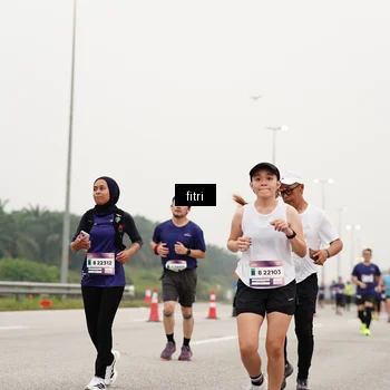 Runner Photo 7470338