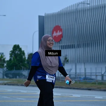 Runner Photo 7470341