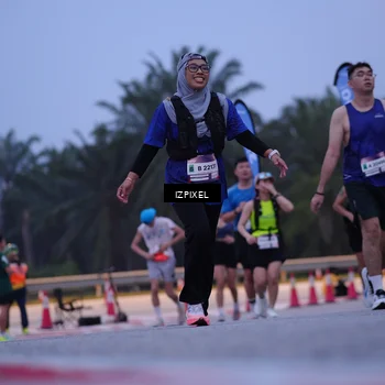 Runner Photo 7470355