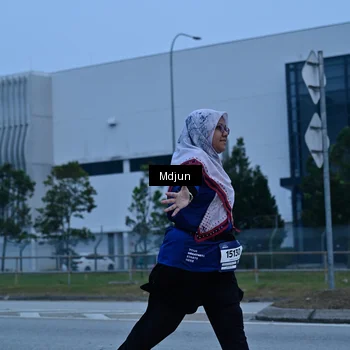 Runner Photo 7470359