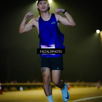 Runner Photo 7470396