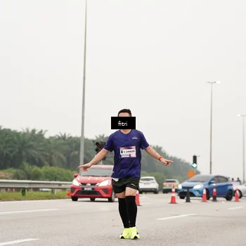 Runner Photo 7470440