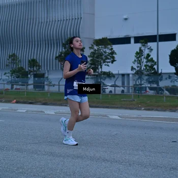 Runner Photo 7470441