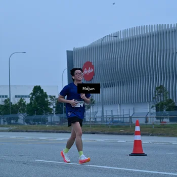 Runner Photo 7470444