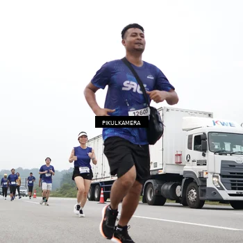 Runner Photo 7470448