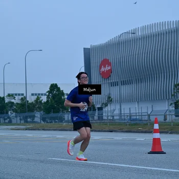 Runner Photo 7470451