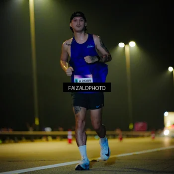 Runner Photo 7470459