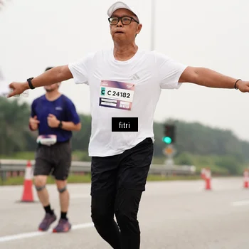 Runner Photo 7470467