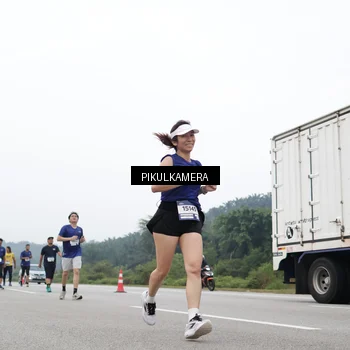 Runner Photo 7470477