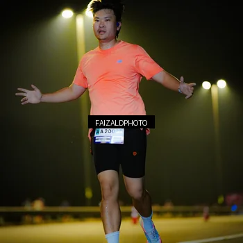 Runner Photo 7470478