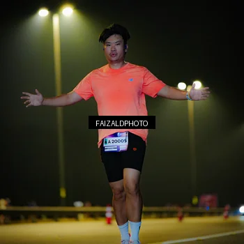 Runner Photo 7470511