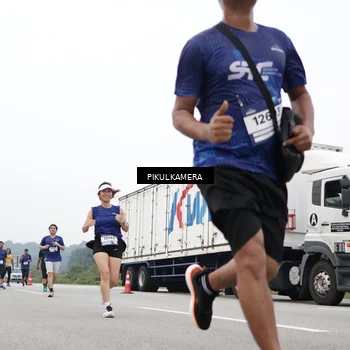 Runner Photo 7470533