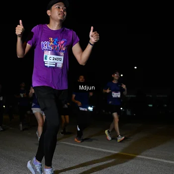 Runner Photo 7470542