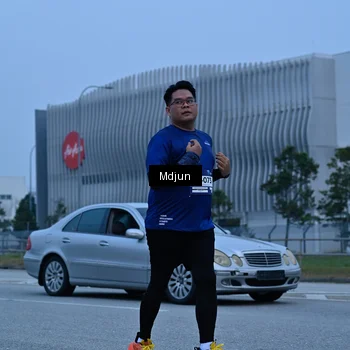 Runner Photo 7470544
