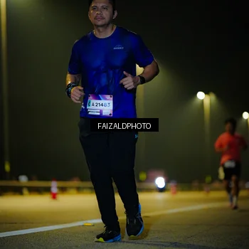 Runner Photo 7470545