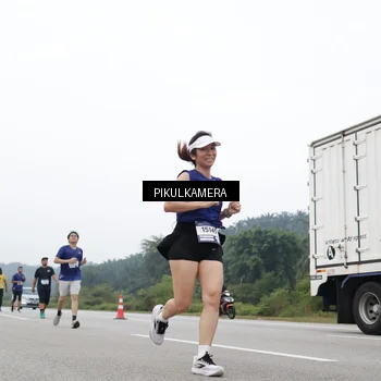 Runner Photo 7470551