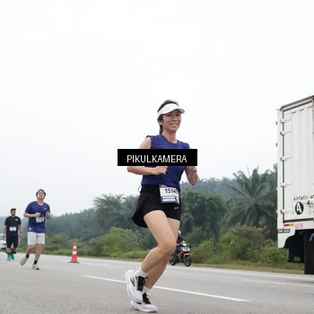 Runner Photo 7470567