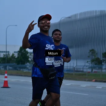 Runner Photo 7470568