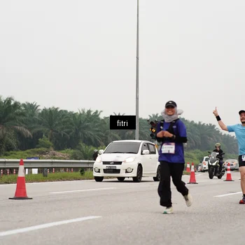 Runner Photo 7470571