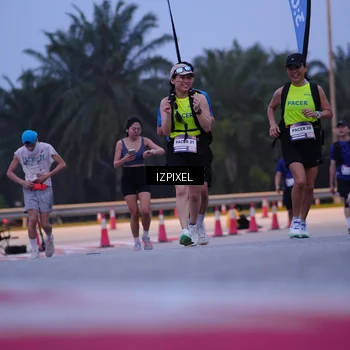 Runner Photo 7470572
