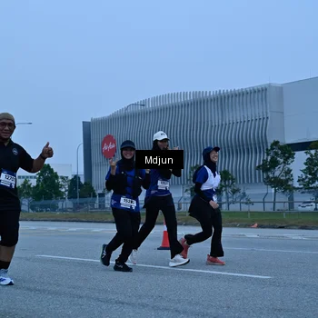 Runner Photo 7470590