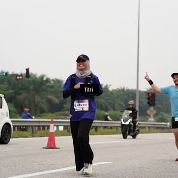 Runner Photo 7470594