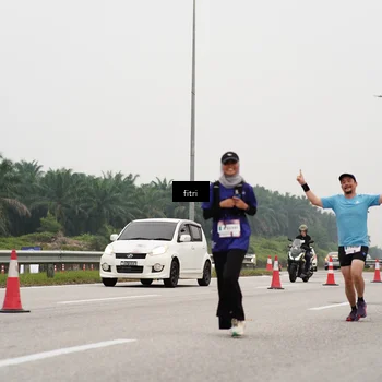 Runner Photo 7470599