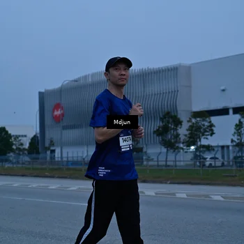 Runner Photo 7470601