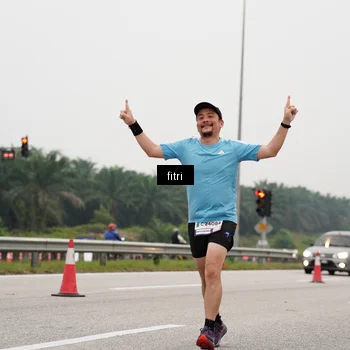 Runner Photo 7470635