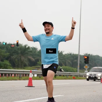 Runner Photo 7470649