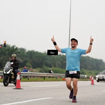 Runner Photo 7470658