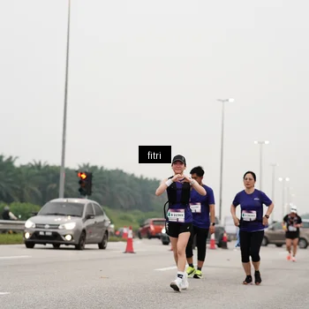 Runner Photo 7470659