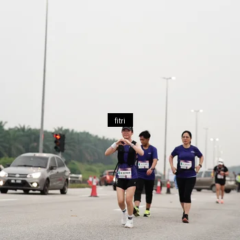 Runner Photo 7470661