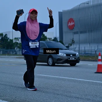 Runner Photo 7470674
