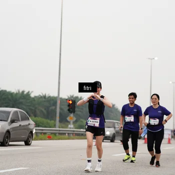 Runner Photo 7470678
