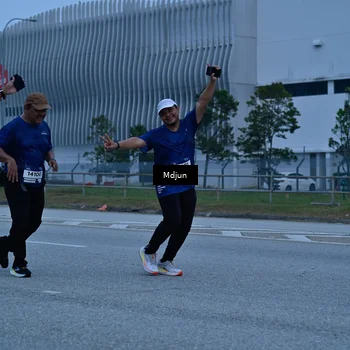 Runner Photo 7470736