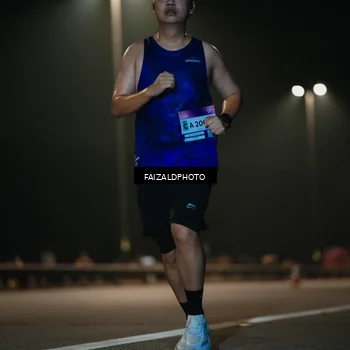 Runner Photo 7470741