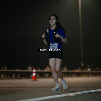 Runner Photo 7470789