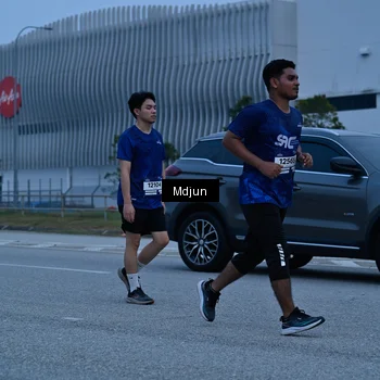 Runner Photo 7470813