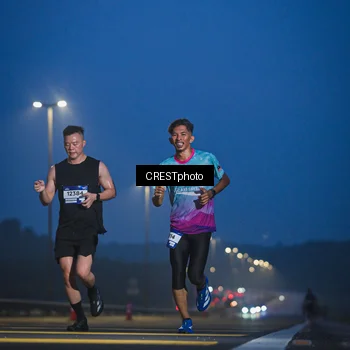 Runner Photo 7470815