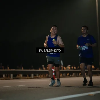 Runner Photo 7470881