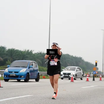 Runner Photo 7470896